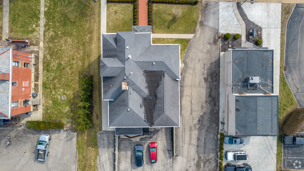 More Photos Of 571 High St, Worthington Loft Creative Space For Lease