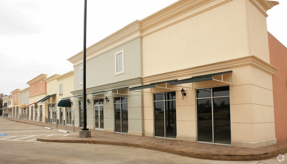 More Photos Of 7951 Katy Fwy, Houston Freestanding For Lease