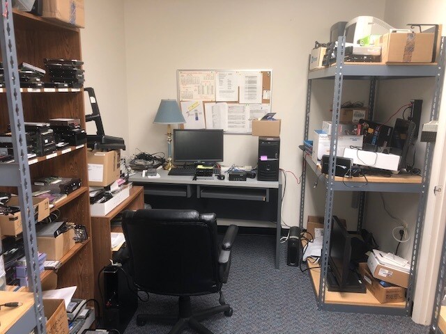 More Photos Of 2 Professional Dr, Gaithersburg Office For Lease