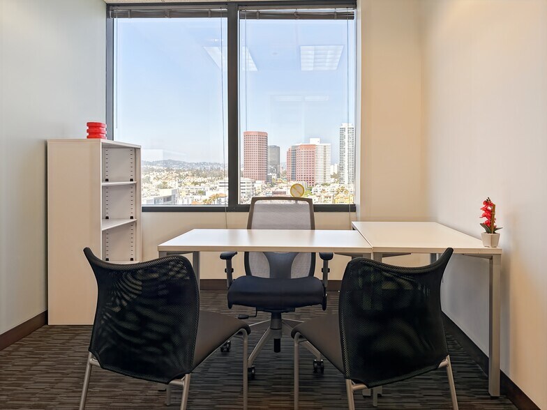 More Photos Of 12100 Wilshire Blvd, Los Angeles Coworking Space