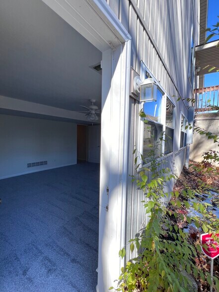 More Photos Of 3005-3033 S Shrank Cir, Independence Apartments For Sale