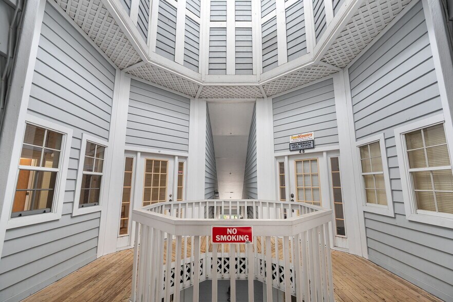 More Photos Of , Fort Myers Office For Sale