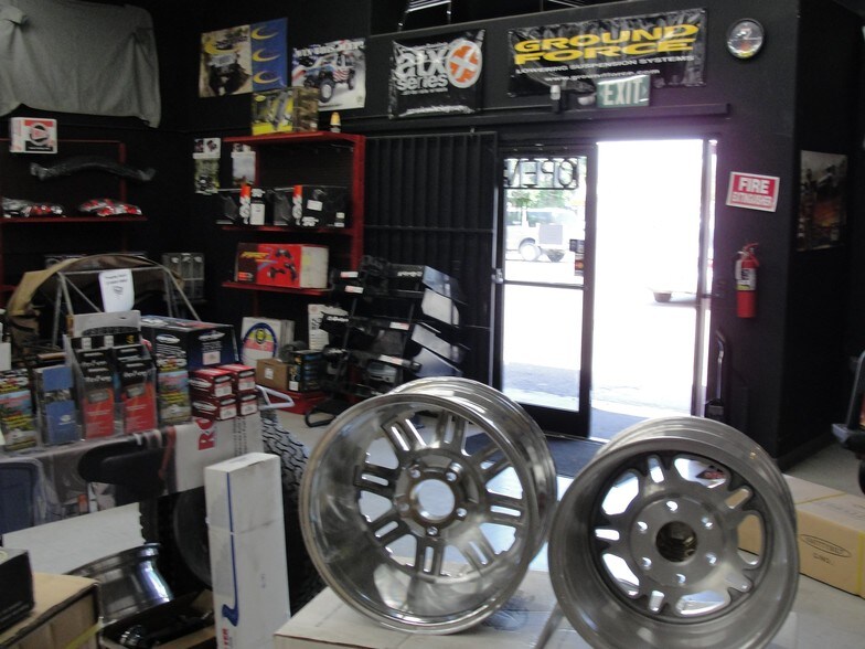 More Photos Of 26 W 5th St, Calexico Freestanding For Sale