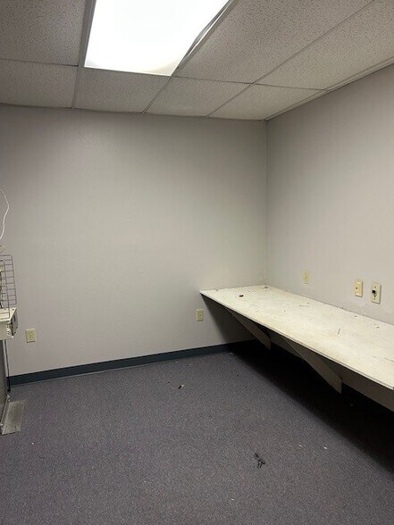 More Photos Of 6285 Highway 167 N, Winnfield Loft Creative Space For Lease