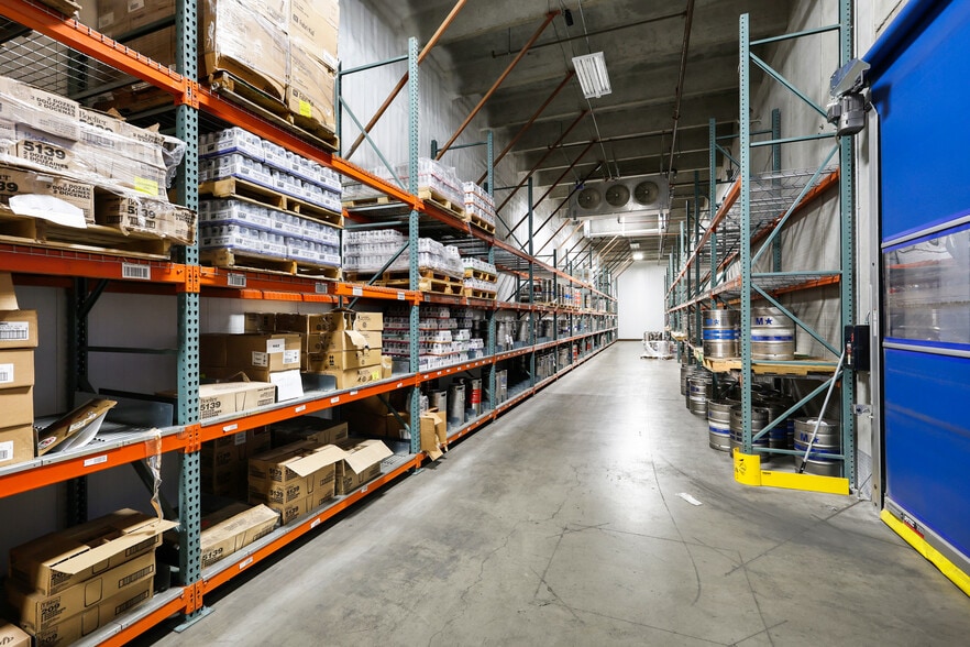 More Photos Of 6715 E Mission Ave, Spokane Warehouse For Lease