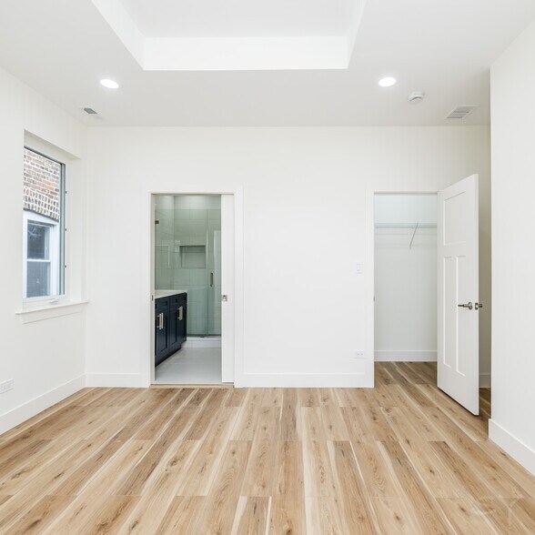 More Photos Of 2611 21st st, Chicago Apartments For Sale