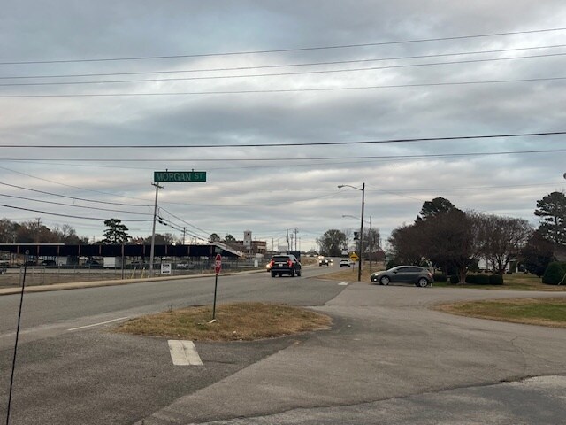 More Photos Of 14888 Court St, Moulton General Retail For Sale