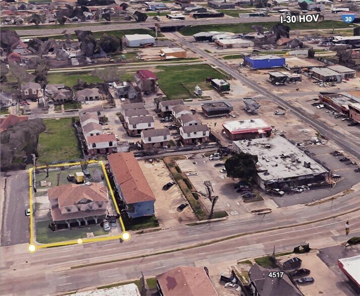 More Photos Of 4532 Columbia Ave, Dallas Apartments For Sale