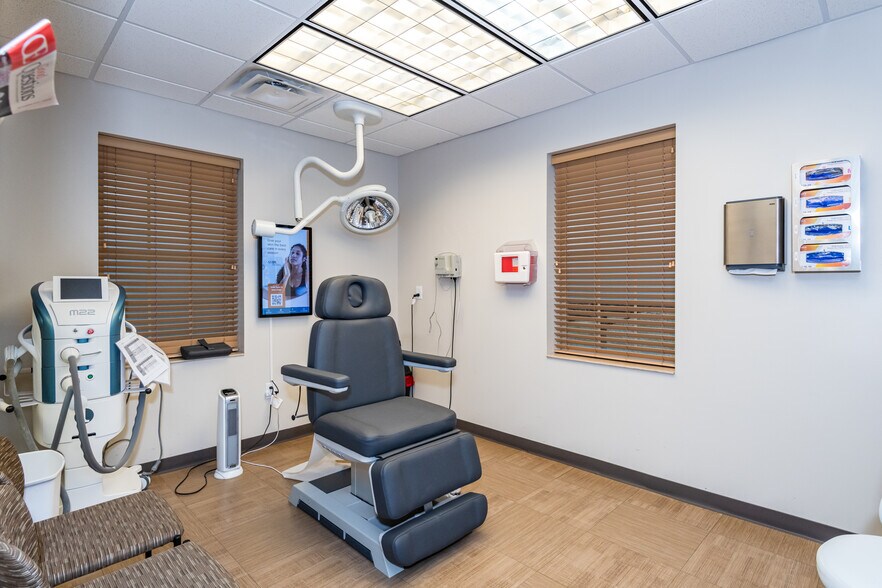 More Photos Of , Mason Office For Sale