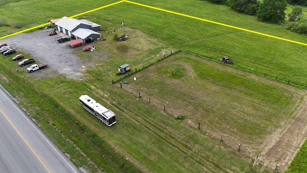 More Photos Of 77091 US Highway 278, Blountsville Warehouse For Sale