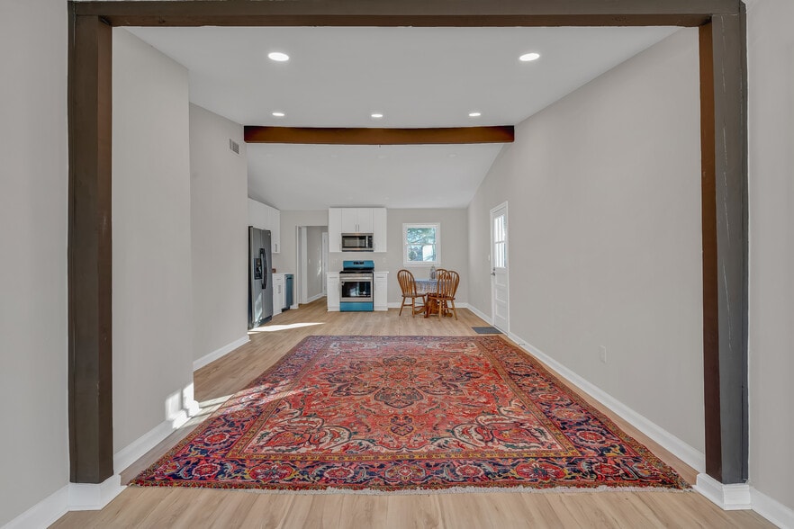 More Photos Of , Marietta Unknown For Sale