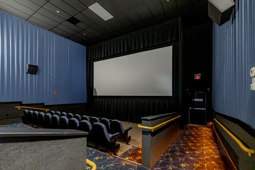 More Photos Of 250 Breighton Cir, Shelbyville Movie Theatre For Sale