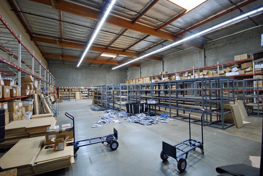 More Photos Of 1771-1837 E 46th St, Los Angeles Warehouse For Lease
