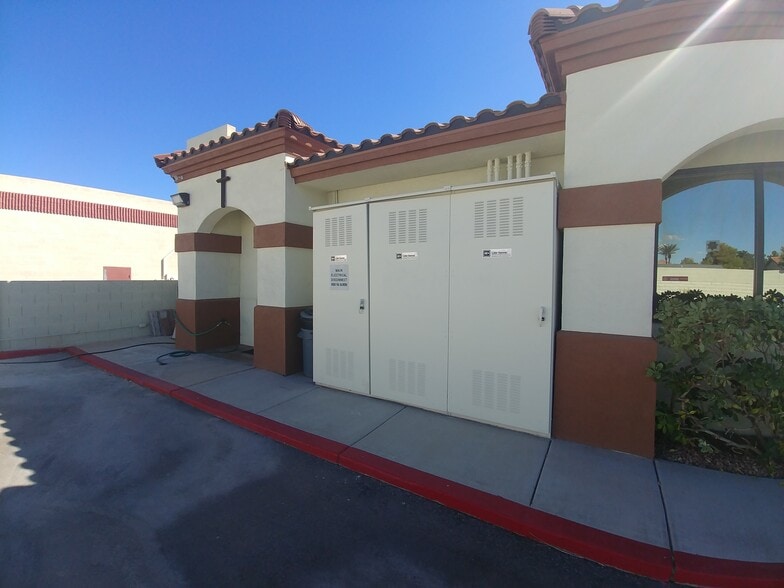 More Photos Of 6950 Via Olivero Ave, Las Vegas Office For Sale