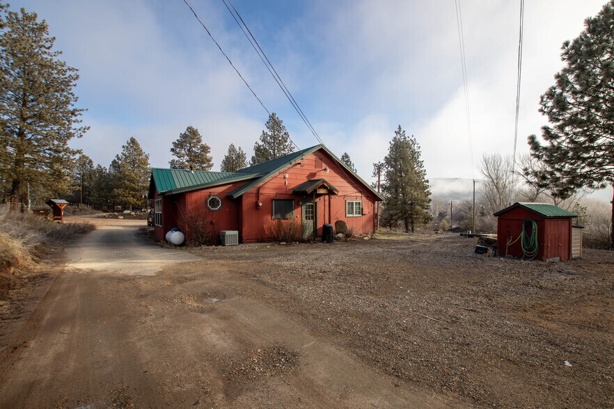 More Photos Of 609 S Middlefork Rd, Garden Valley Office For Sale