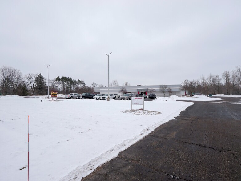 Primary Photo Of 2321 W Grand Ave, Wisconsin Rapids Office For Sale