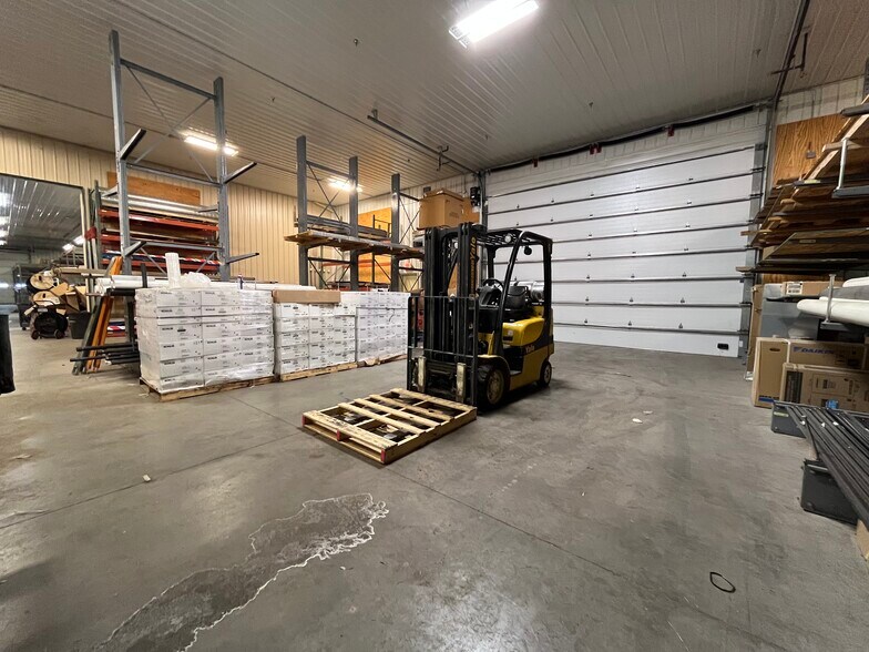 More Photos Of 2340 Taggart Rd, Rapid City Warehouse For Sale
