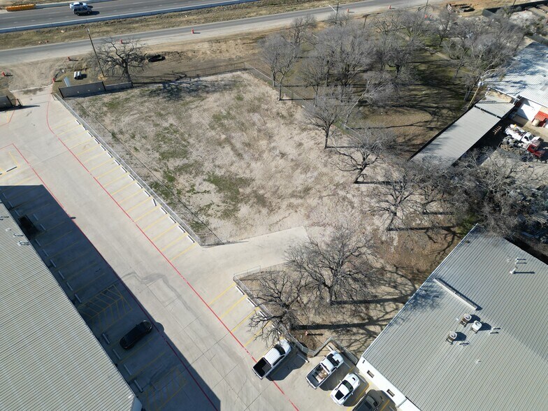 More Photos Of 3333-3351 E Loop 820 S, Fort Worth Land For Lease