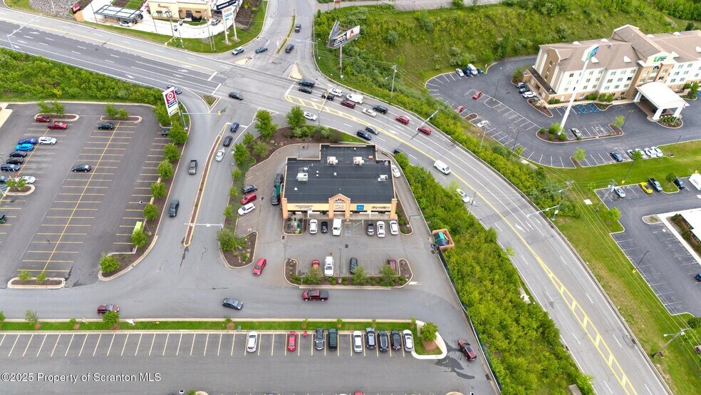 More Photos Of 1152 Commerce Blvd, Dickson City Freestanding For Lease