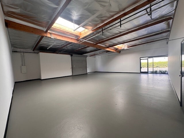 More Photos Of 20695 S Western Ave, Torrance Unknown For Lease