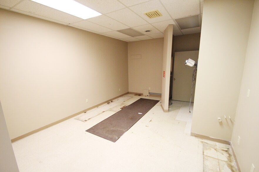 More Photos Of 223 N Main St, Rittman Office For Lease