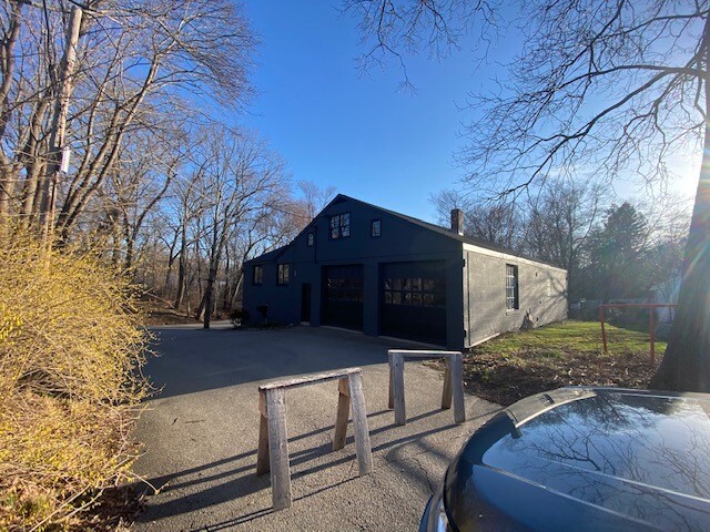 More Photos Of 81 Hawthorne St, East Weymouth Service For Sale