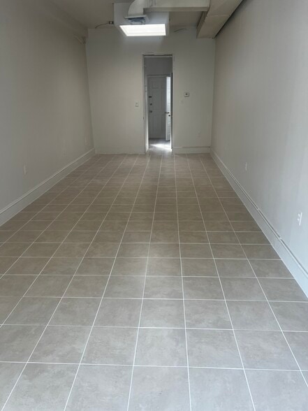 More Photos Of 3924 12th St NE, Washington Storefront For Lease