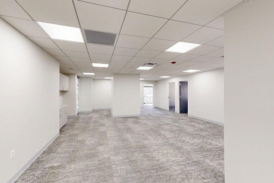 More Photos Of 4520 East West Hwy, Bethesda Office For Lease