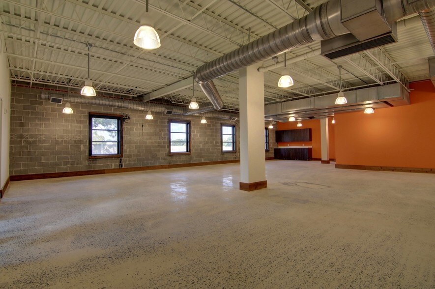 More Photos Of 400 Plasters Ave NE, Atlanta Office For Lease