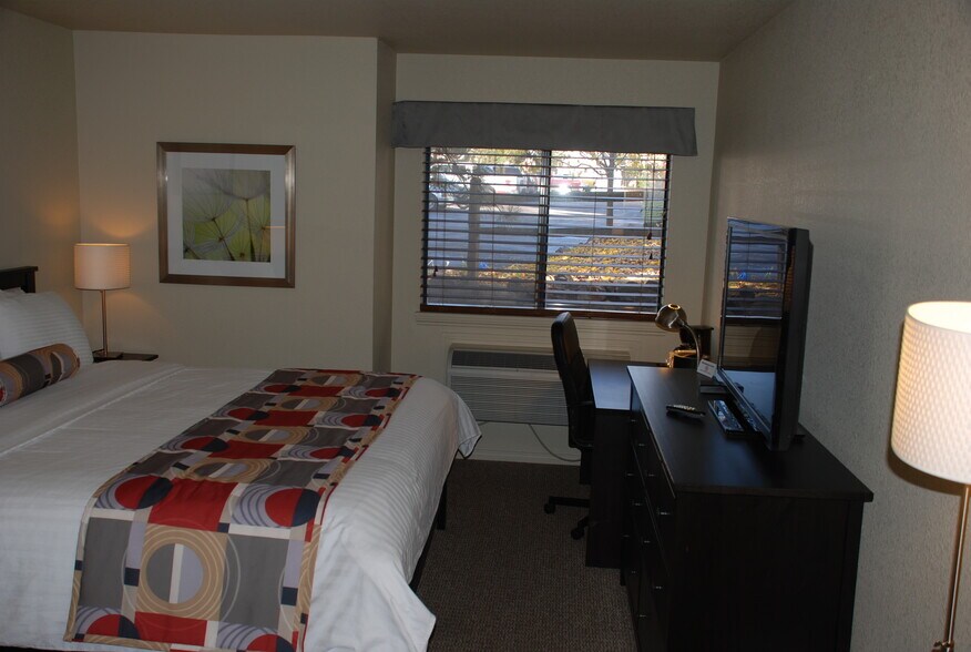 More Photos Of 6380 S Boston St, Greenwood Village Apartments For Sale