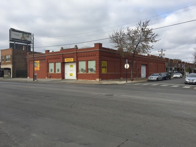 Primary Photo Of 2900-2902 W Chicago Ave, Chicago Warehouse For Sale
