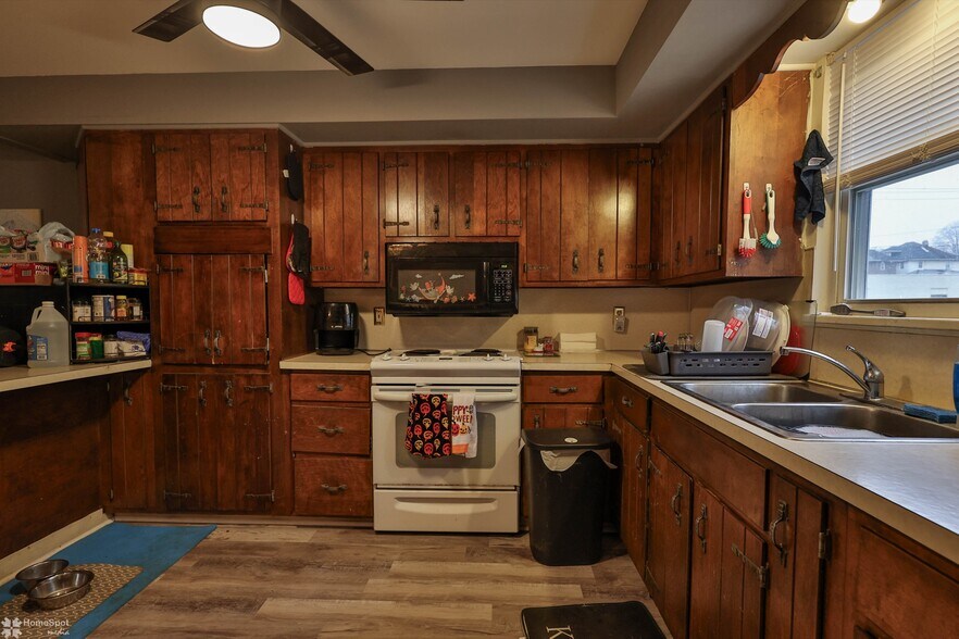 More Photos Of 34 N 21st St, Easton Apartments For Sale