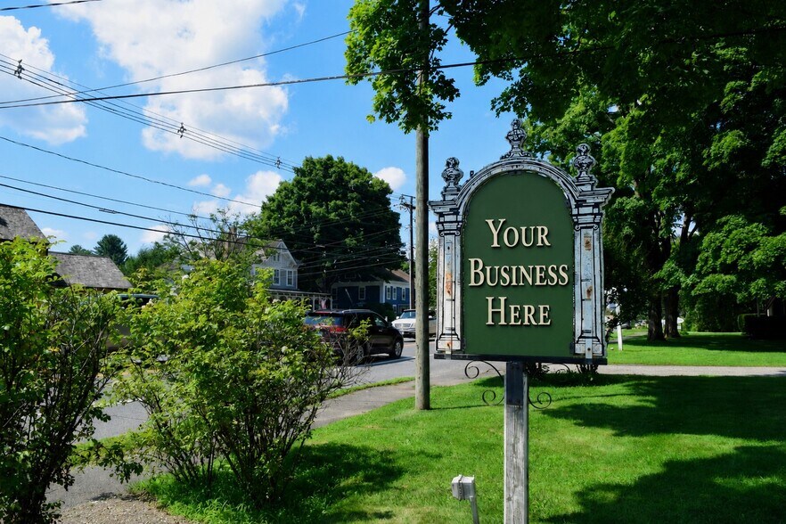 More Photos Of 259 Main St S, Woodbury Apartments For Lease