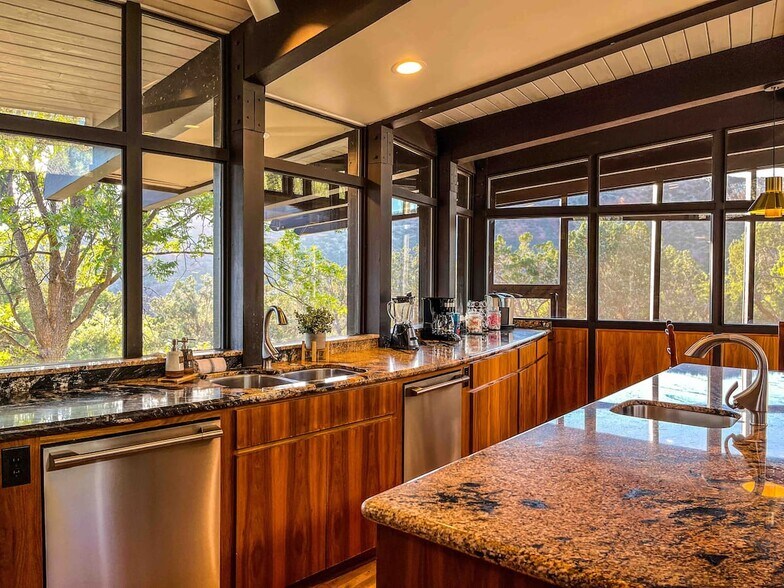 More Photos Of 225 Chimney Rock Trl, Sedona Apartments For Sale