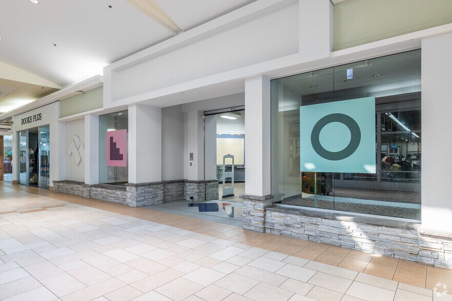 More Photos Of 3301 W Main St, Norman Unknown For Sale