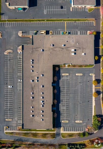 More Photos Of 5705 W Old Shakopee Rd, Bloomington Unknown For Lease