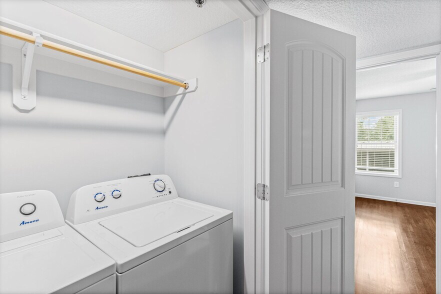 More Photos Of 3612 Bell St, Kansas City Multifamily For Sale