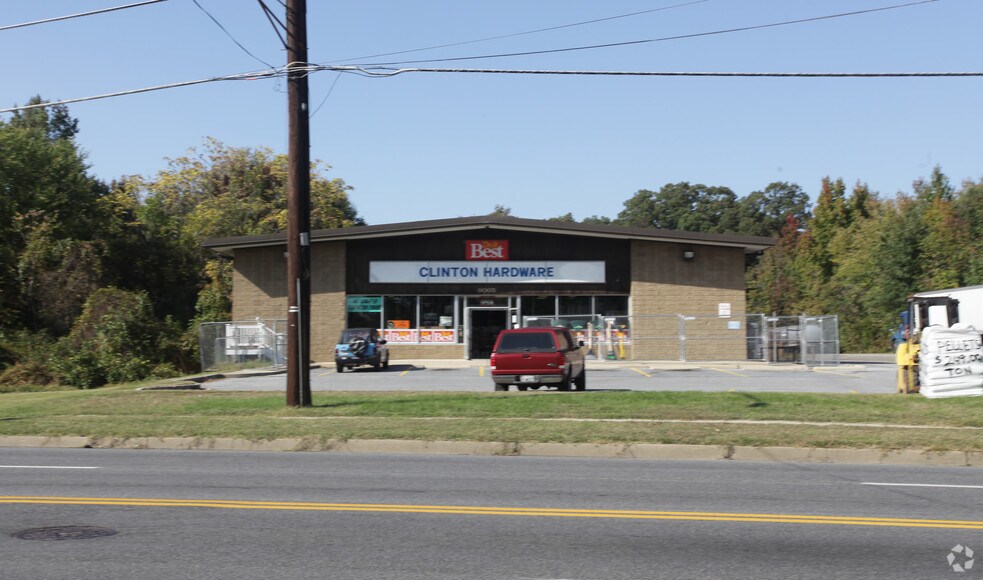 More Photos Of 9005 Woodyard Rd, Clinton Freestanding For Lease