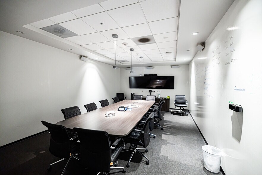 More Photos Of 2221 Rosecrans Ave, El Segundo Office For Lease