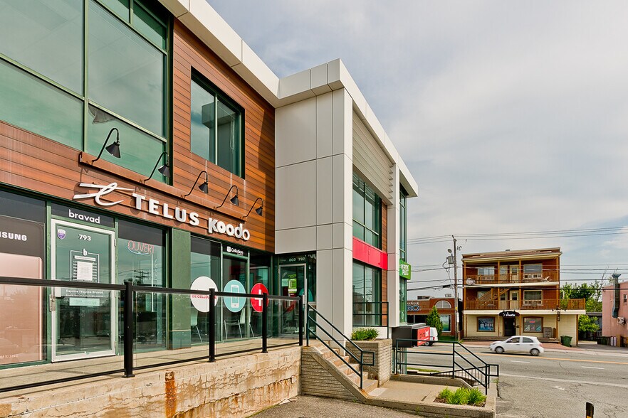 More Photos Of 747-805 Rue King E, Sherbrooke Office For Lease