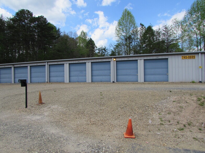 More Photos Of 323 GA-325, Blairsville Self Storage For Sale