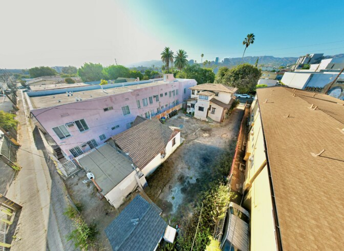 More Photos Of 5816 Willoughby Ave, Los Angeles Apartments For Sale