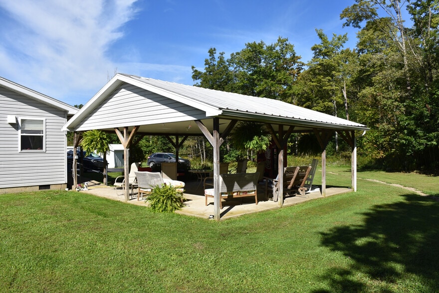 More Photos Of 2017 Meadville Rd, Titusville Hospitality For Sale