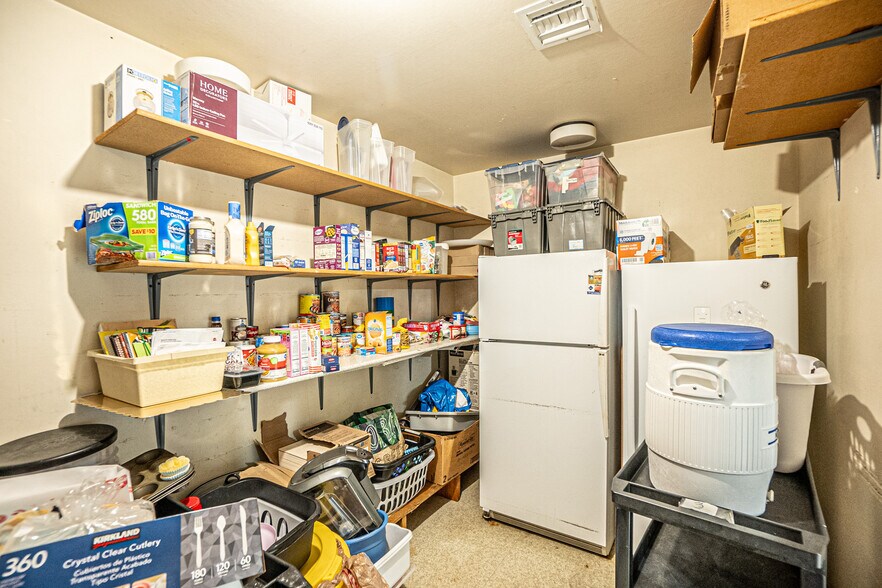 More Photos Of 461 Tyler Ave, Louisville Schools For Sale