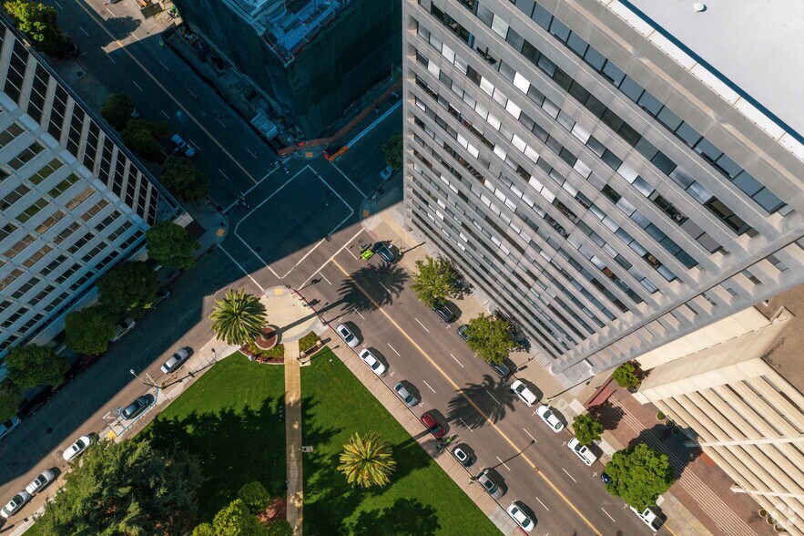 More Photos Of 1901 Harrison St, Oakland Office For Lease