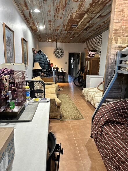 More Photos Of 92 Woodsdale Dr, Holiday Island Self Storage For Sale