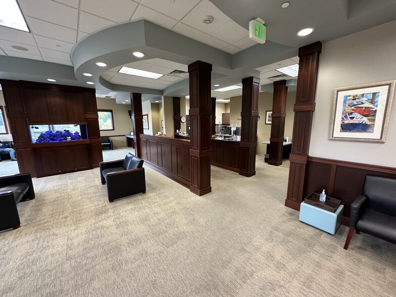 More Photos Of 463 Tremont St W, Port Orchard Medical For Lease