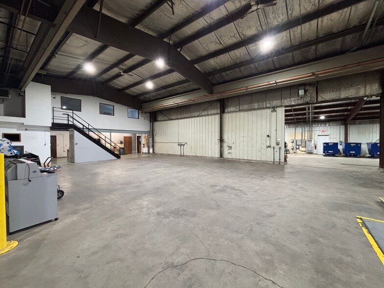 More Photos Of 210 New Factory Rd, Sharon Manufacturing For Sale