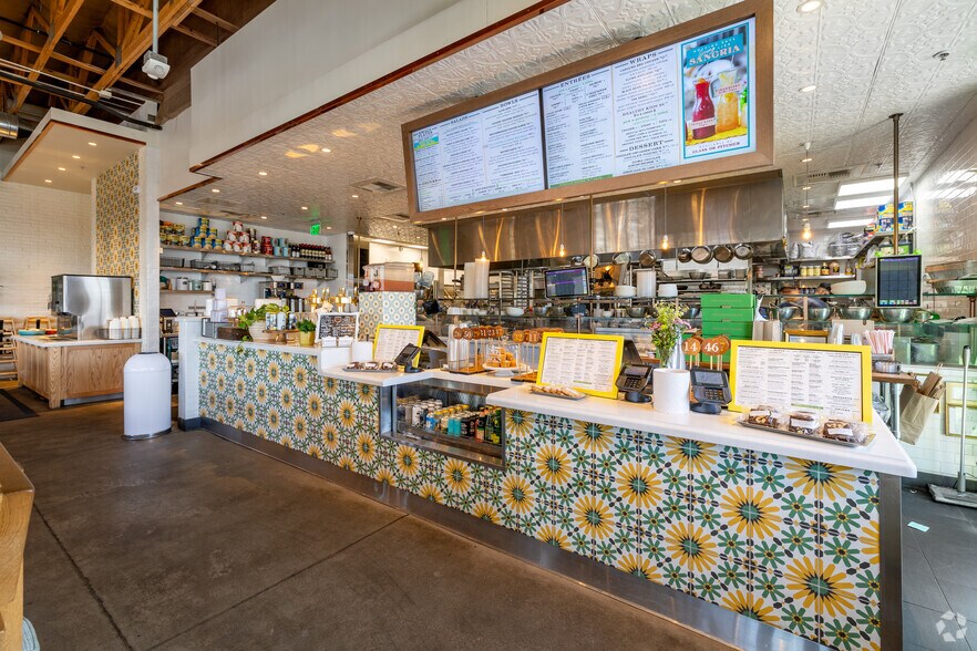 More Photos Of 2960 N Campbell Ave, Tucson Restaurant For Sale