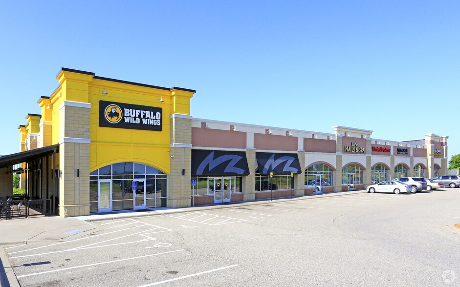 More Photos Of 18275-18307 Kenrick Ave, Lakeville Unknown For Lease